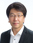 山本 勲氏