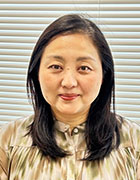 佐藤 華英子氏