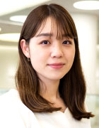 小林 実央氏