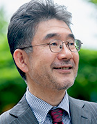 亀野 淳氏