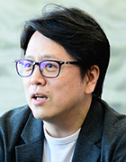 石原 健一朗氏