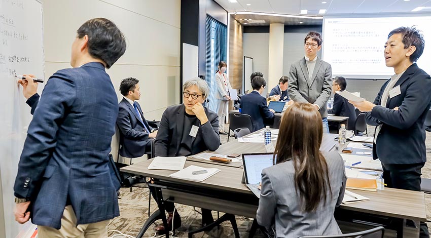 企業と個人の関係が移り変わる現代に重要な採用戦略とは。10年後、日本全体における採用の在り方はどうなるべきか