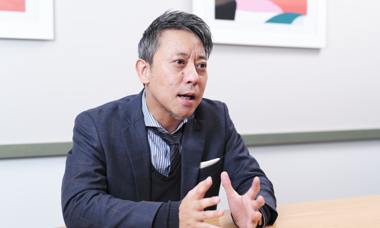 株式会社シンクスマイル 代表取締役CEO　新子明希さん　photo