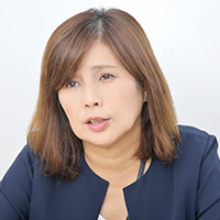 川島 薫さん:
社会人として働くことに健常者も障がい者もない
“当たり前”を取り入れた、これからの障がい者雇用とは