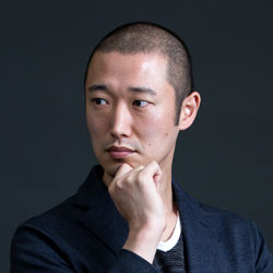村瀬俊朗さん:
チームが心でつながる「感情的信頼」がカギ
リモートでも強いチームをつくる秘訣とは