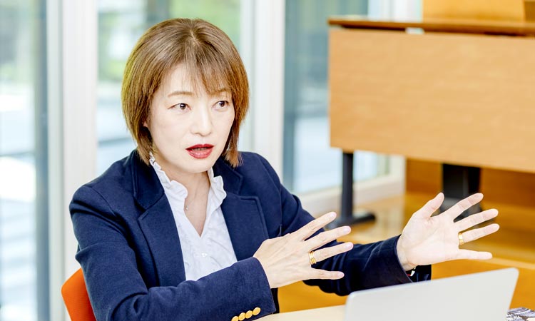 大橋重子さん インタビューの様子