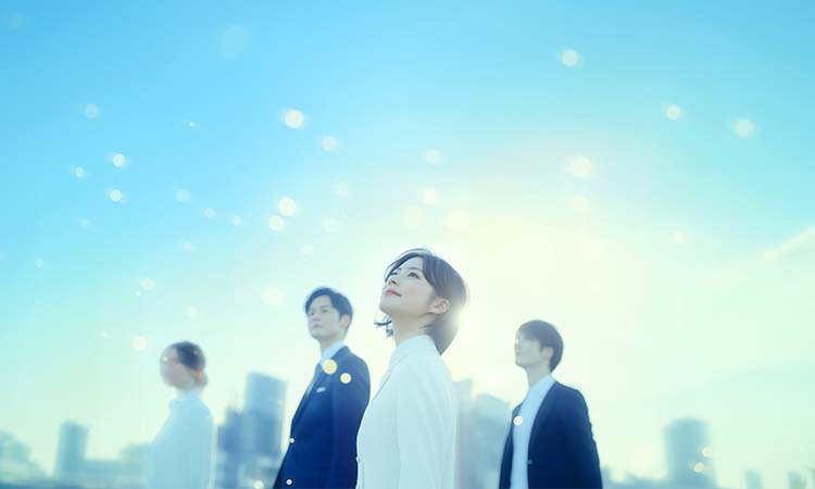 イメージ図：変化の激しい時代において、過去を固定化せず、語り直し続ける力こそが、キャリアの持続可能性を支えています