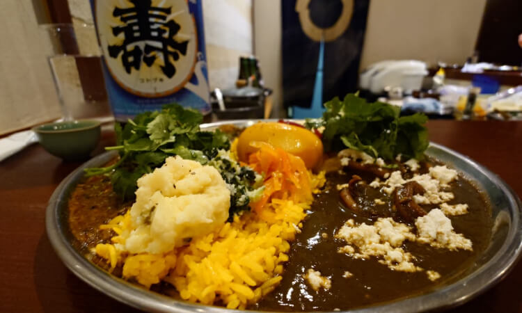 写真:スパイスマツコのスパイスカレー