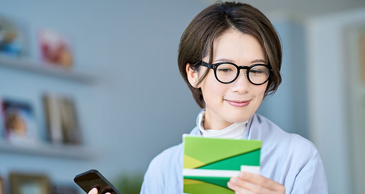 大学卒女性の働き方別生涯賃金の推計（令和６年調査より）－正社員で２人出産・育休・時短で２億円超