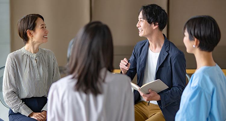 ワークエンゲージメントの高い人に共通する「上司のサポート」とは－「成長機会をくれる上司」がいる人ほど、働きがいを感じている－