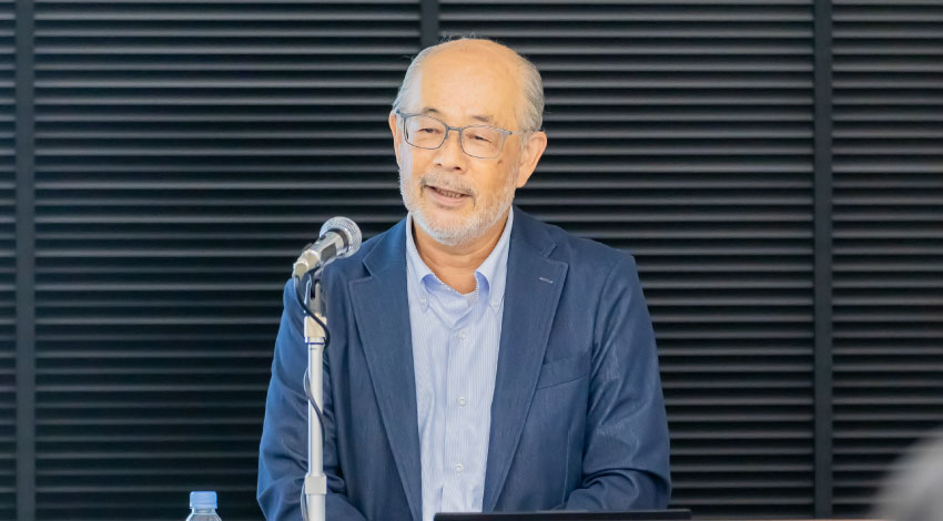 写真：大滝 令嗣氏（株式会社シフトビジョン会長・早稲田大学名誉教授）