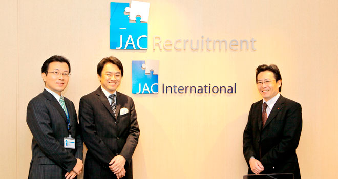 写真 左から 渡海 努さん、菊地克彦さん、株式会社バークレーヴァウチャーズ 営業部 部長 小谷陽司さん