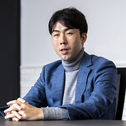 社員の発意をベースにした学びのプラットフォームで<br />
自分自身に問いを立てられる人材開発を<br />
東京海上日動火災保険が取り組む「学びのカフェテリア」とは