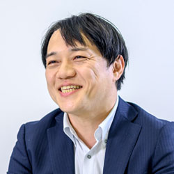 「AI」が人事戦略の参謀に？AIエージェントとの協働で挑む「労働力不足解消」と「経営戦略と人事戦略の連動」