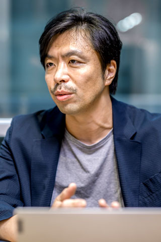 石川 暁さん インタビューの様子
