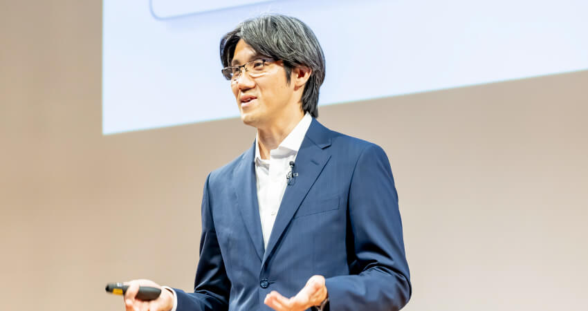 写真 株式会社チームスピリット 白須氏