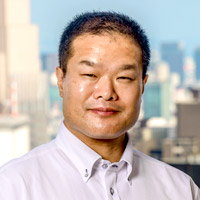 安彦 守人さん