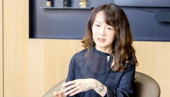 日本ロレアル株式会社：<br />
個を尊重するカルチャーが社員の活躍とキャリアを支える<br />
女性管理職比率50%超の日本ロレアルが実践する、ダイバーシティマネジメント
