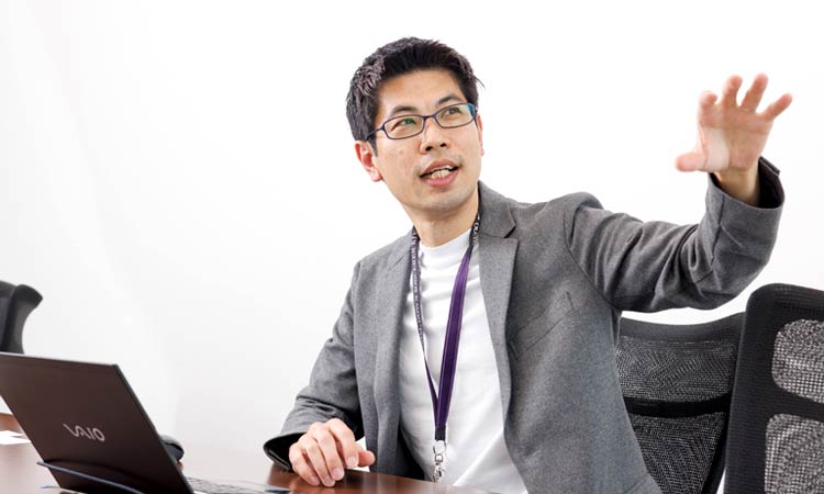 水戸大介さん（株式会社カプコン CS第二開発統括開発四部・部長）インタビューの様子