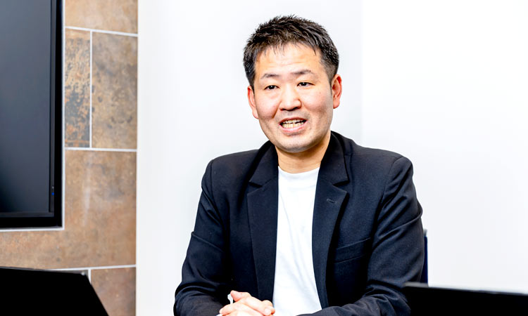 宇治川智大さん（株式会社丸亀製麺 執行役員）インタビューの様子