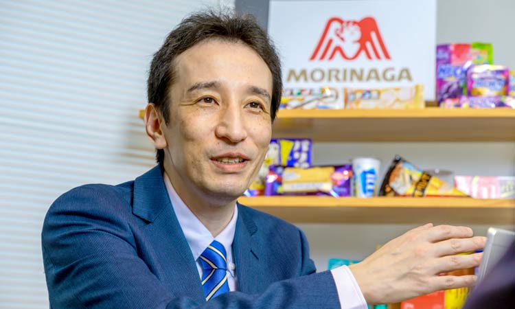 千早 正範さん インタビューの様子