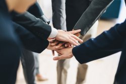 株式会社アイデム