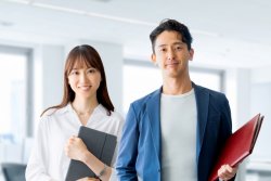 Ｓｉｘ　Ｓｔａｒｓ　Ｃｏｎｓｕｌｔｉｎｇ株式会社