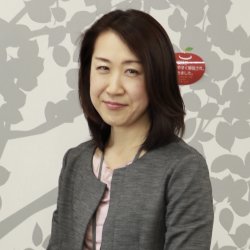 前島あかね氏